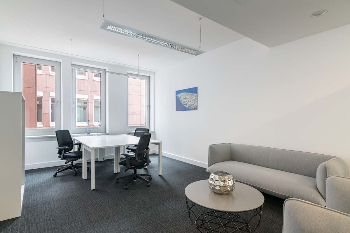 Regus Frankfurt, Sachsenhausen photo 5