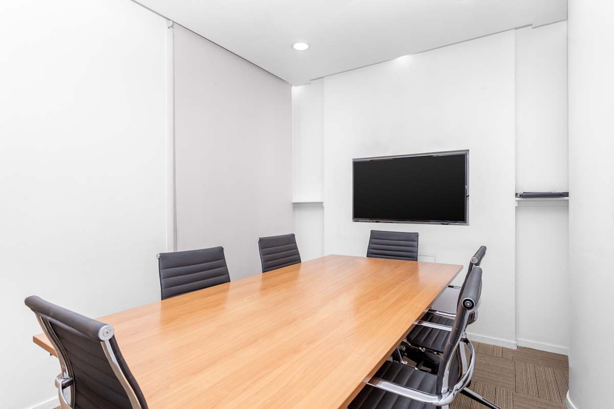 Regus - Acacia Mall photo 8