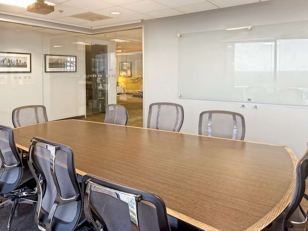 Dominion Tower photo 3