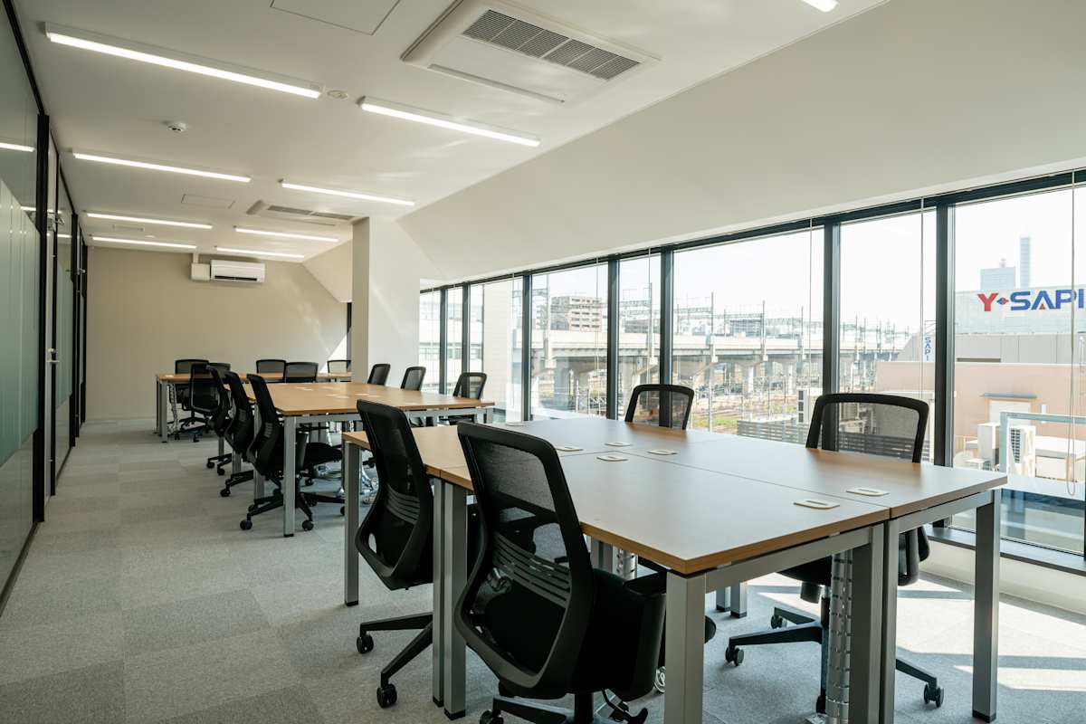 Regus - Shinwa KI Building photo 9