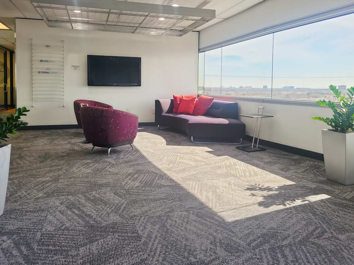 5050 Quorum Drive photo 5