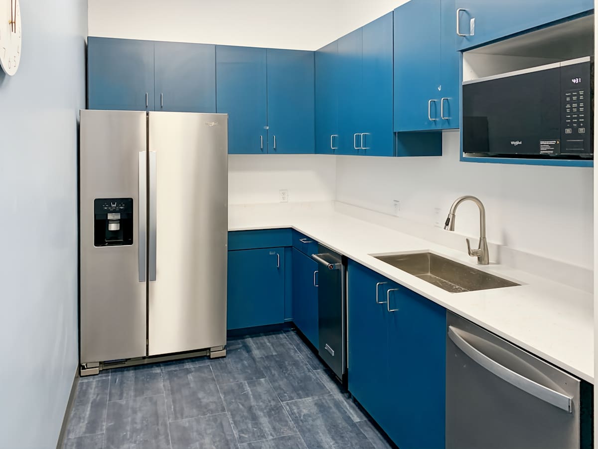 Regus - Phoenix, 6044 S 16th St photo 4