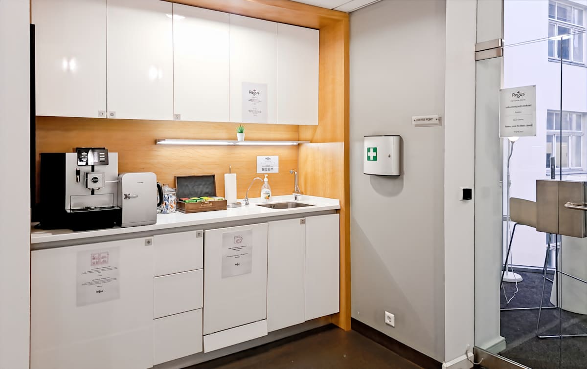 Regus - Riga, Terbatas photo 10