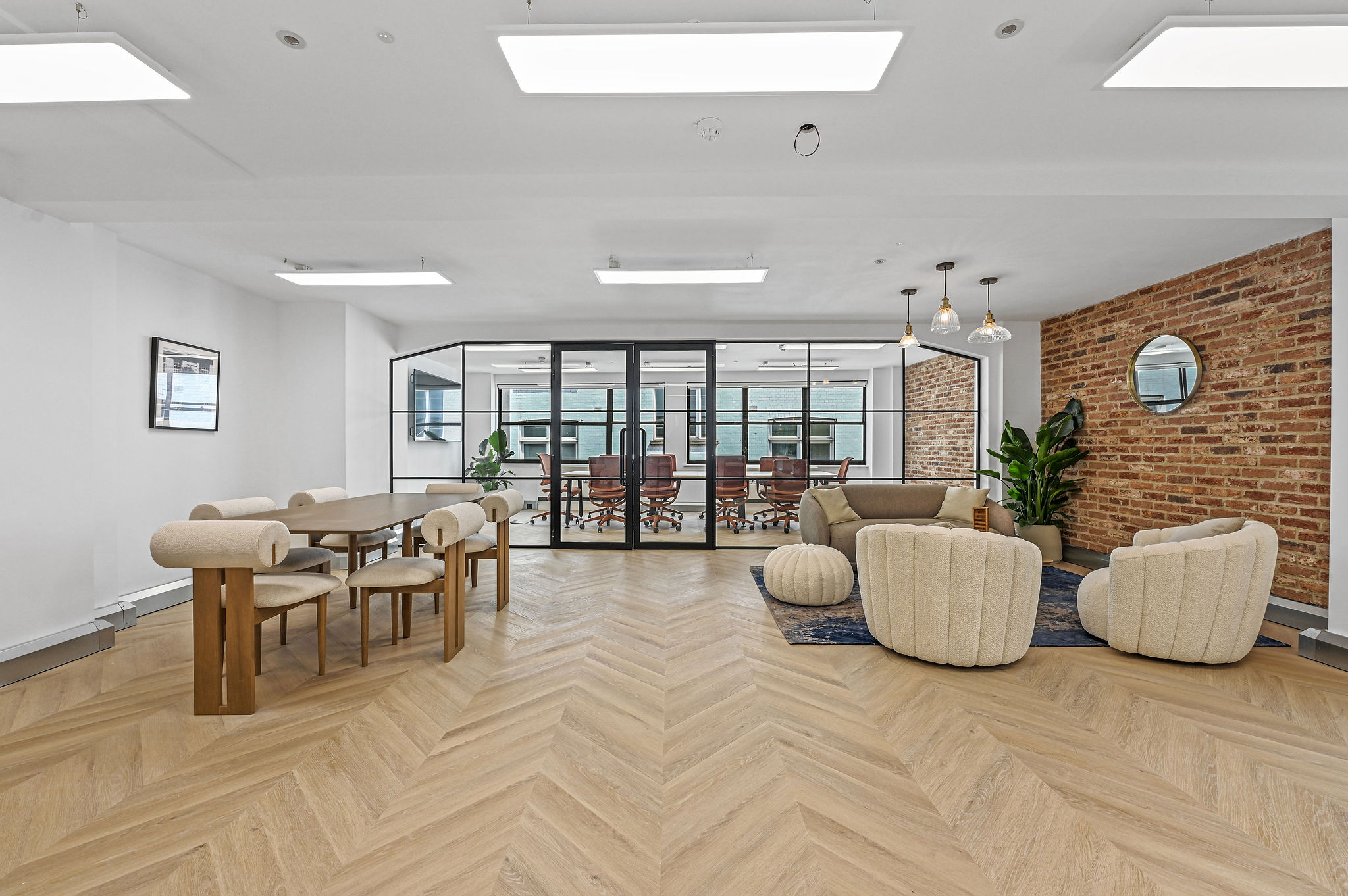 4 Golden Square photo 3