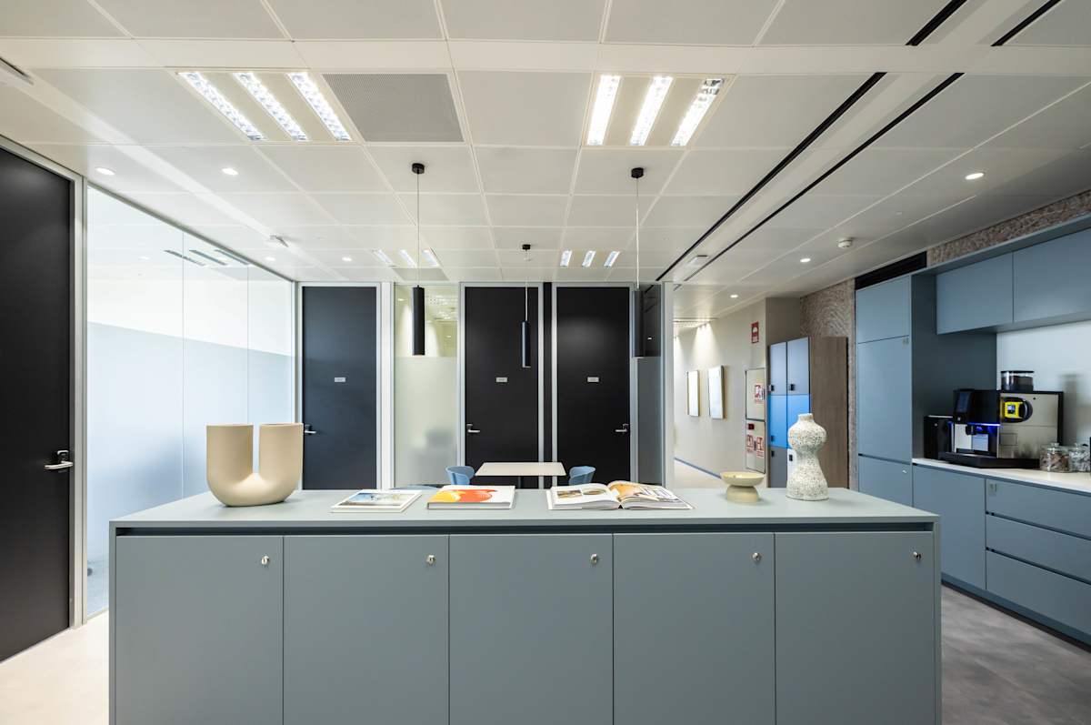 Regus - Madrid, Barajas photo 6