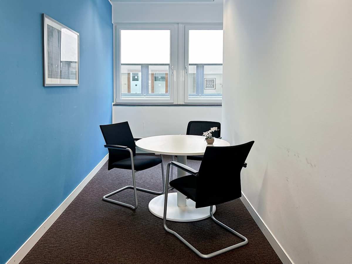 Regus - Cologne, Waidmarkt photo 5