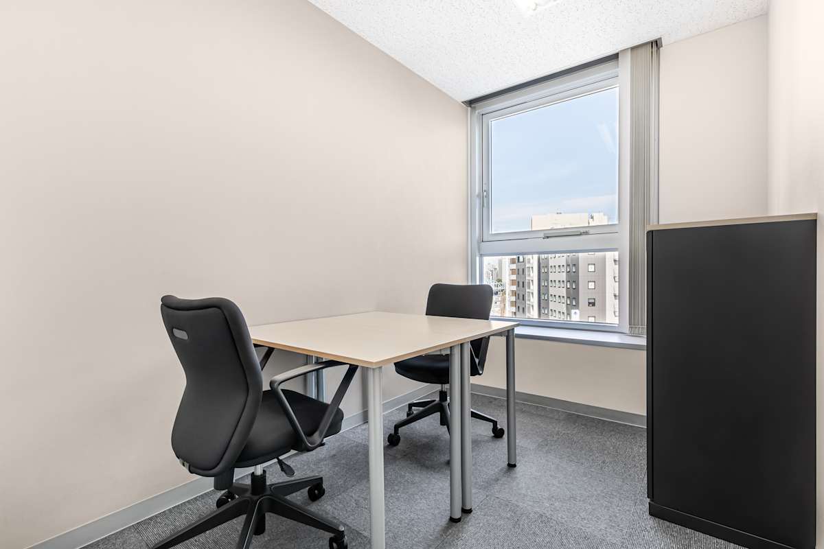 Regus Yokohama Onoe-cho photo 7