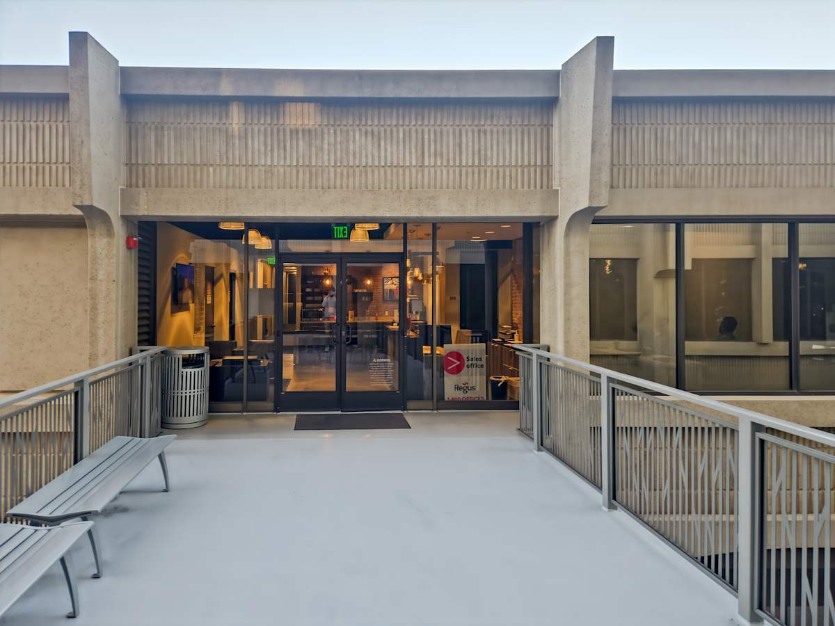 4 Palo Alto Square photo 1