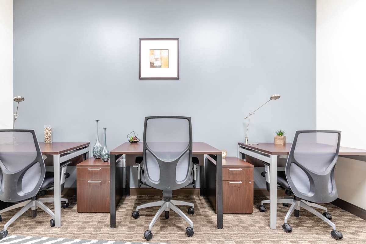 Promenade Corporate Center photo 7