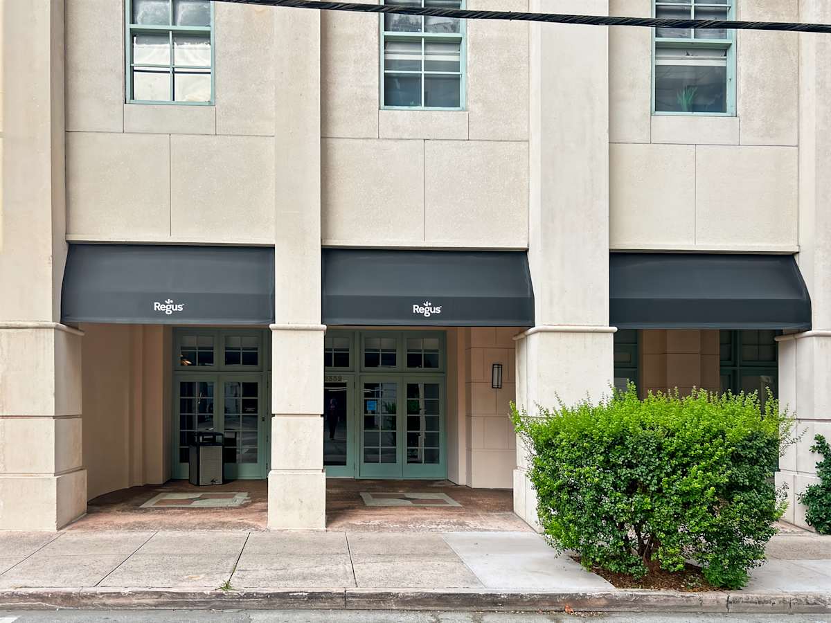 Colonnade Building