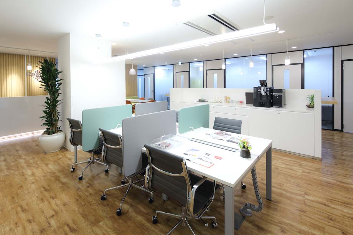 Regus Forest Hills East Wing photo 6