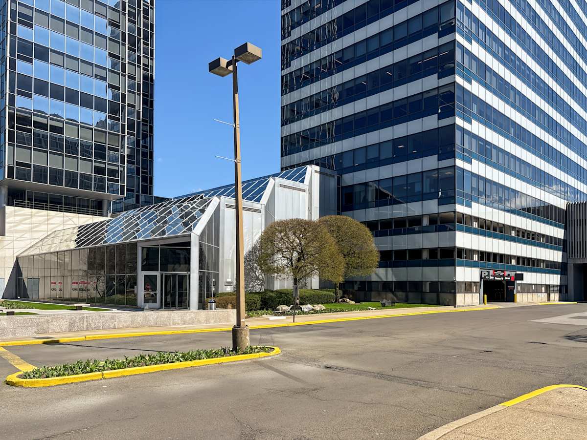 One Stamford Plaza photo 1