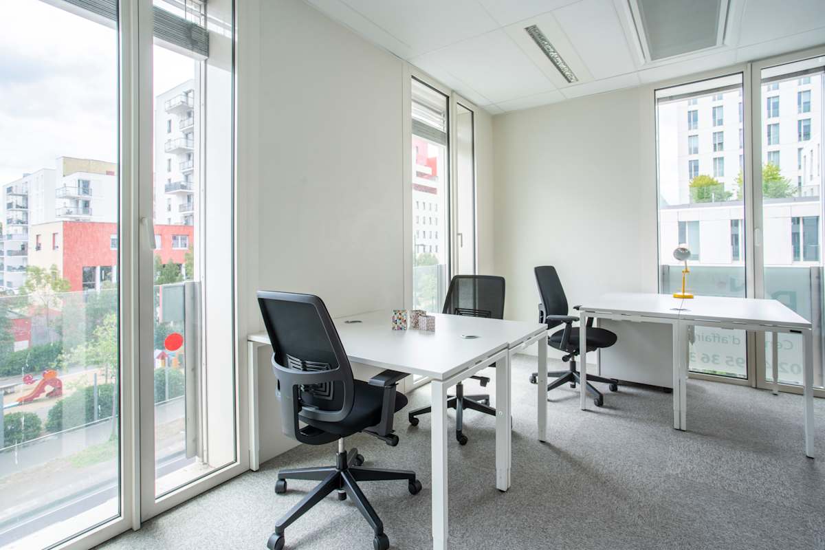 Regus Nantes, Skyline photo 4