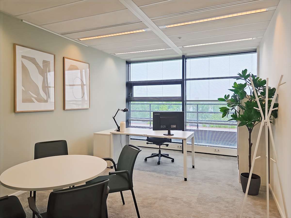 Regus Amersfoort, Databankweg photo 6