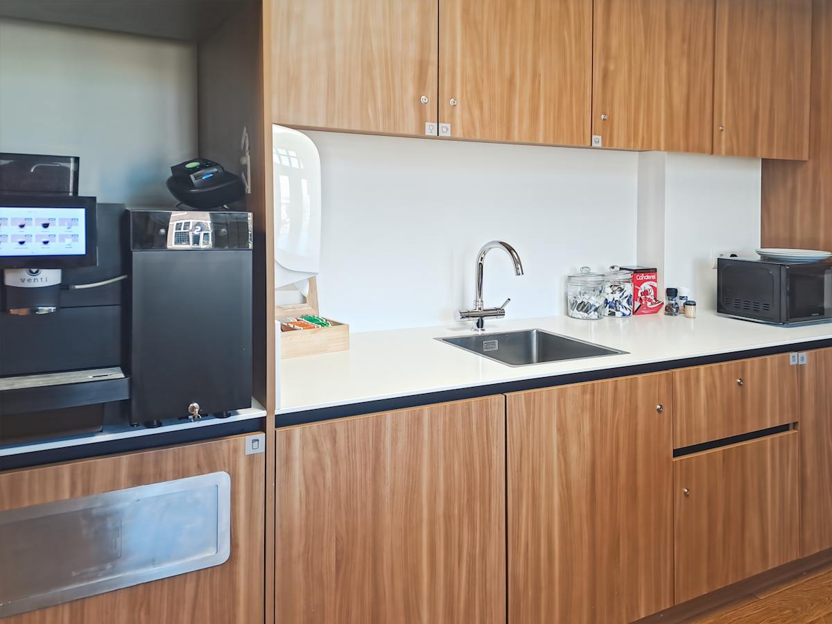 Regus - Nijmegen, Oranjesingel photo 6