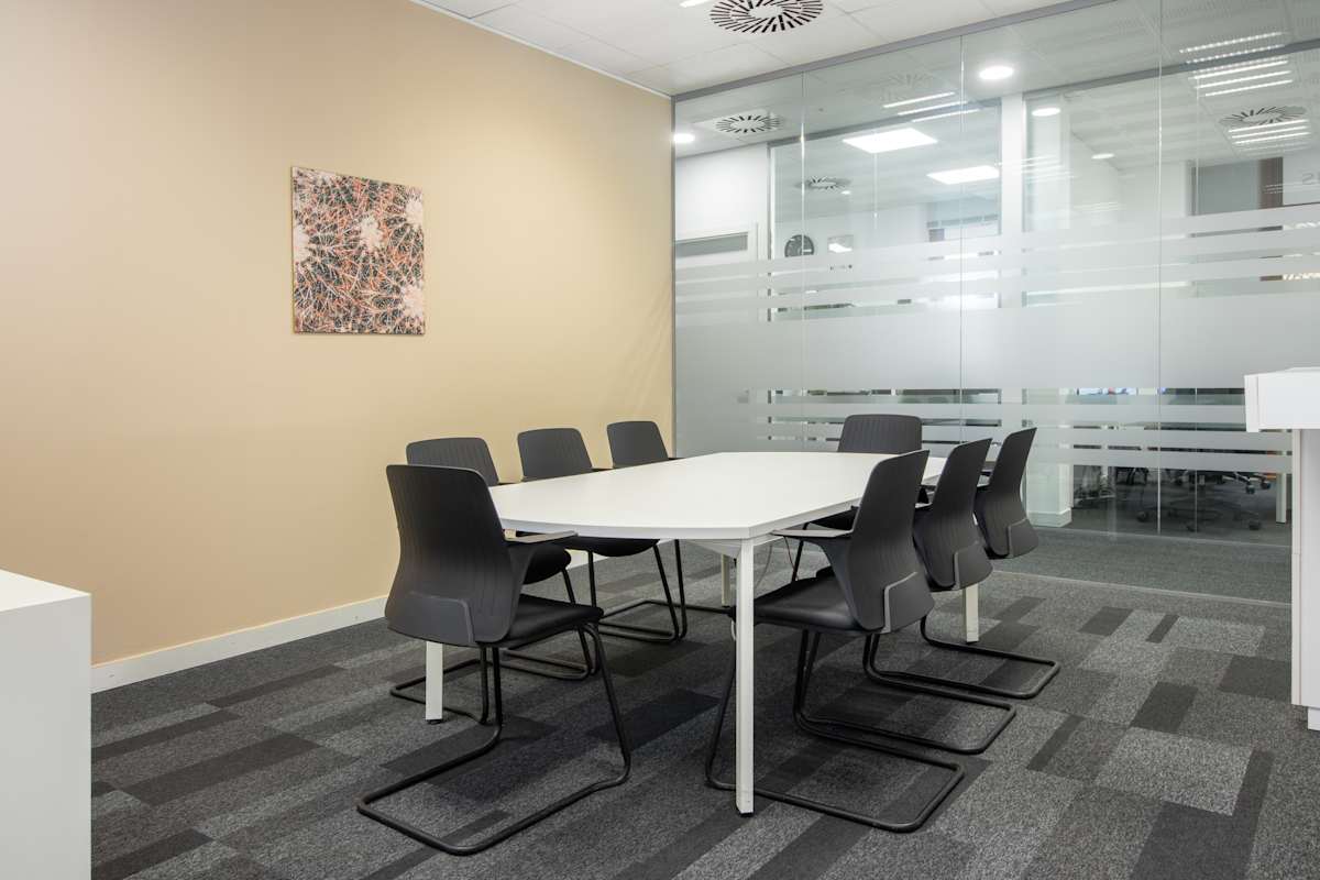 Regus - Valencia, Calle Las Barcas photo 8