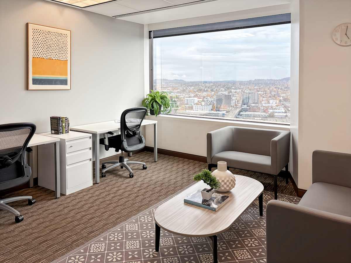US Bancorp Tower photo 4