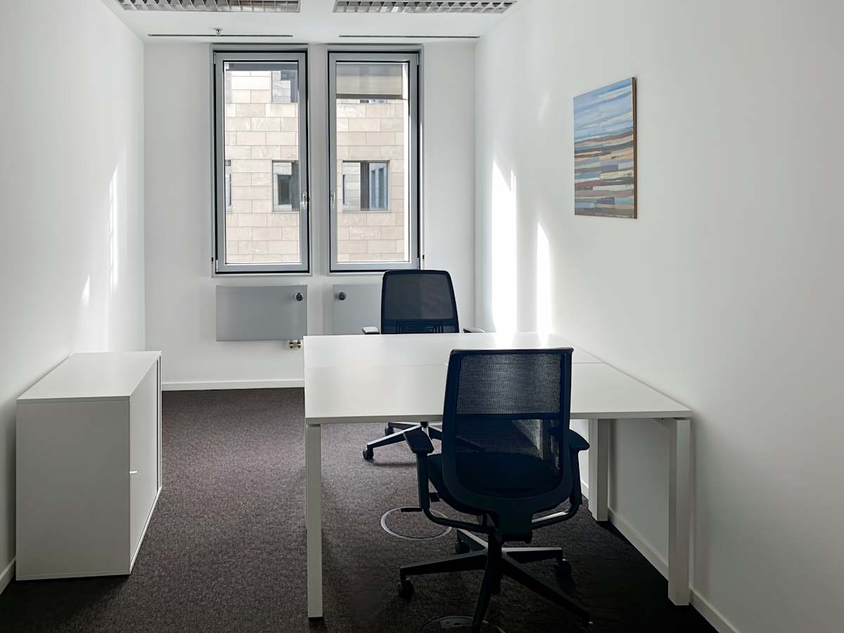 Regus - Berlin, Unter den Linden photo 7