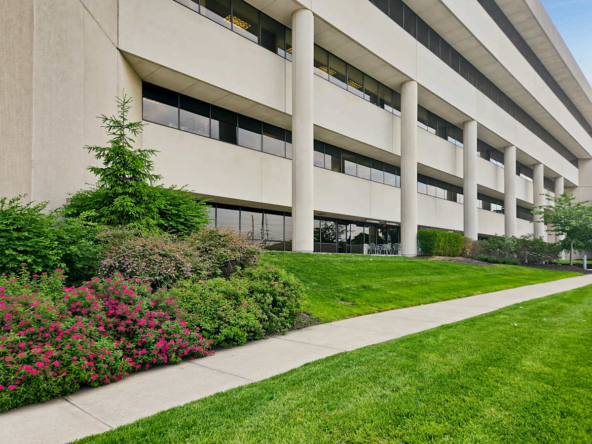 Waterview Plaza photo 3