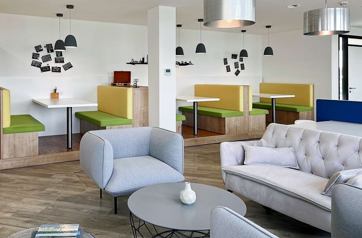 Regus Grugaplatz photo 9