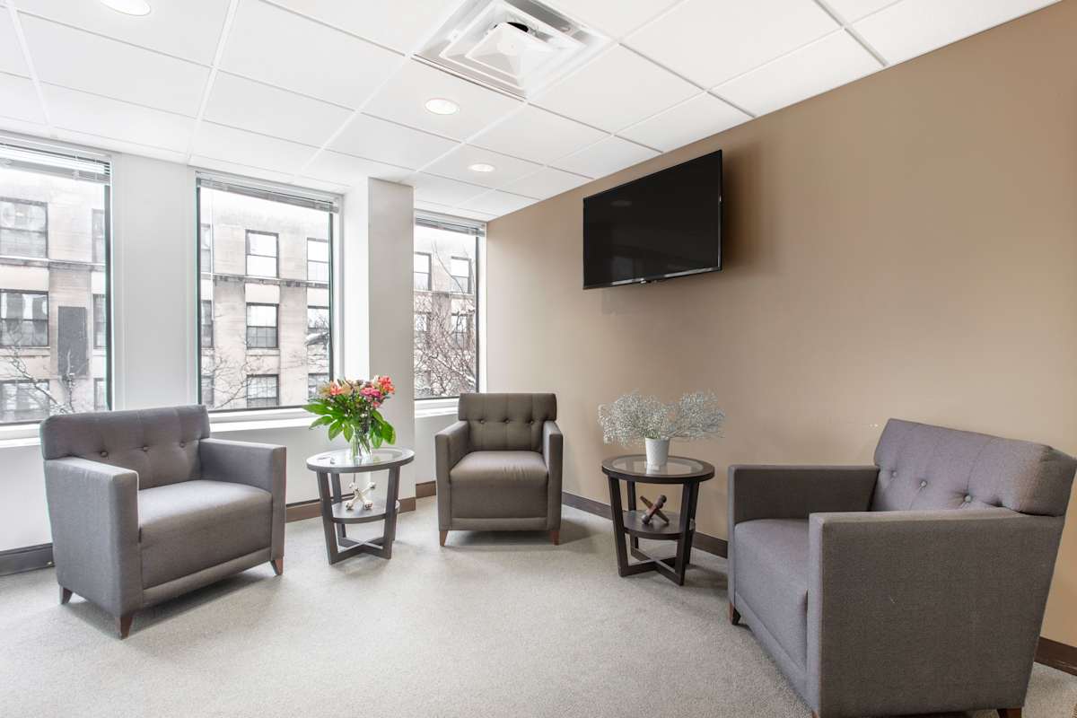 Oak Park Business Center photo 6