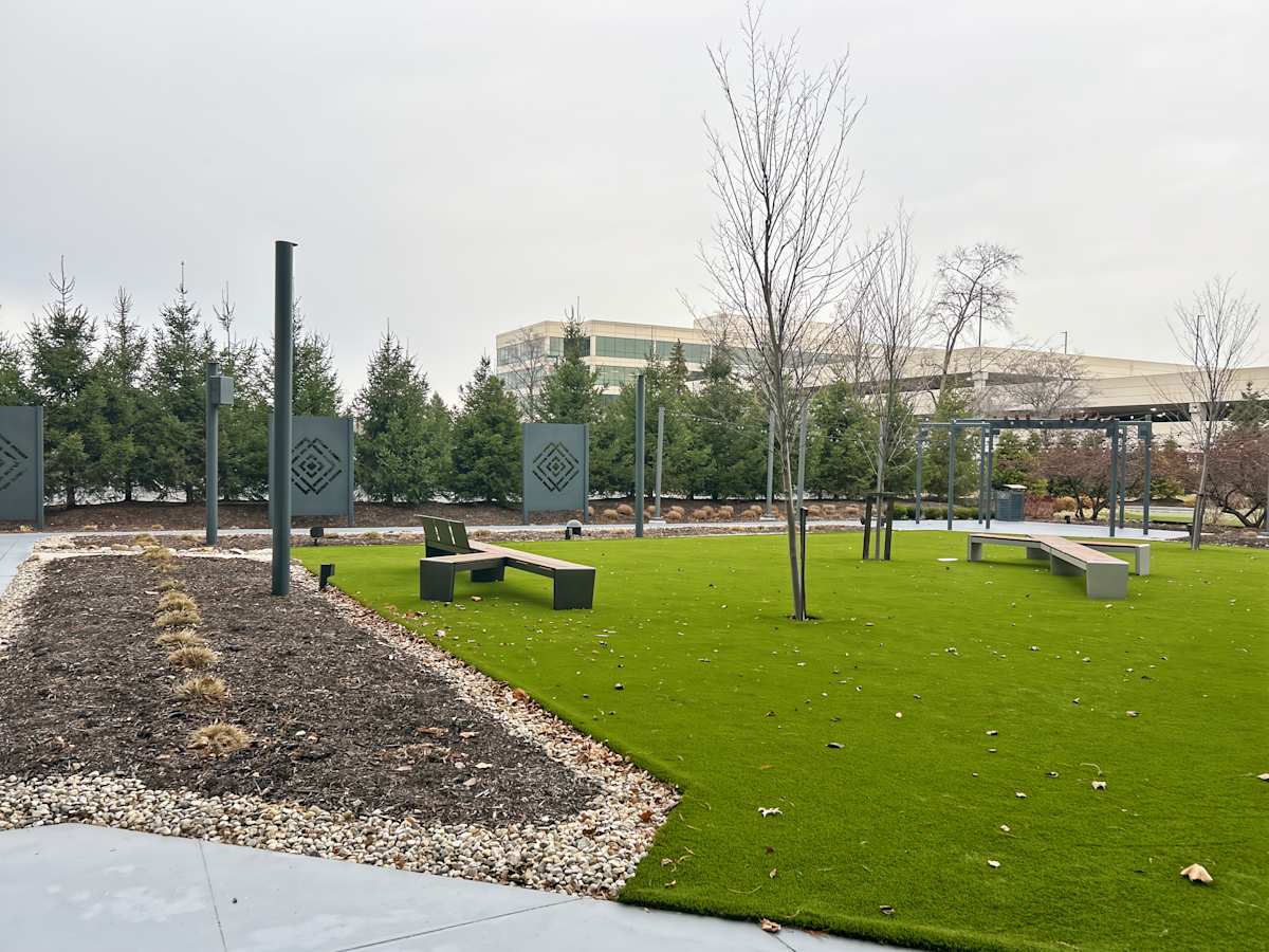 Parkwood Crossing photo 2