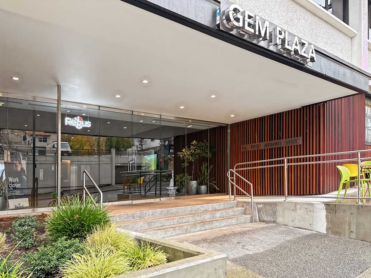 Gem Plaza
