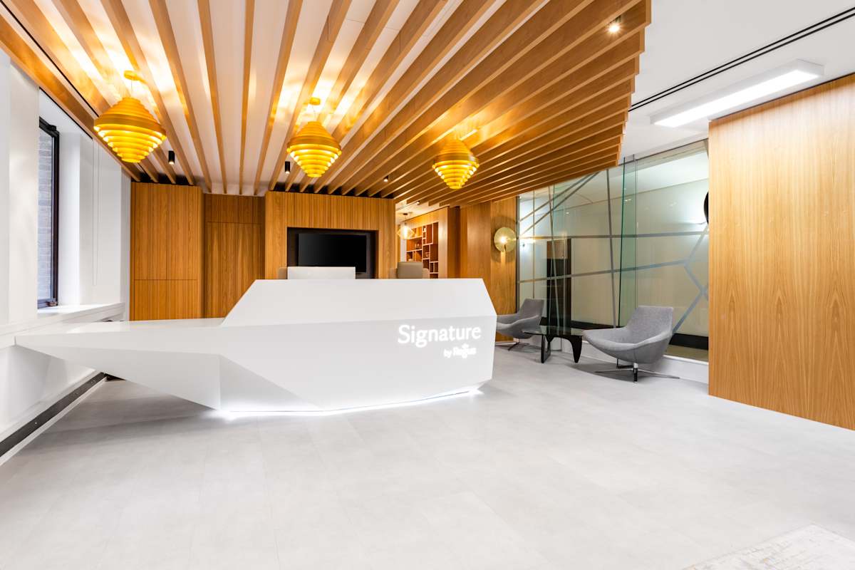 Berkeley Square House photo 9