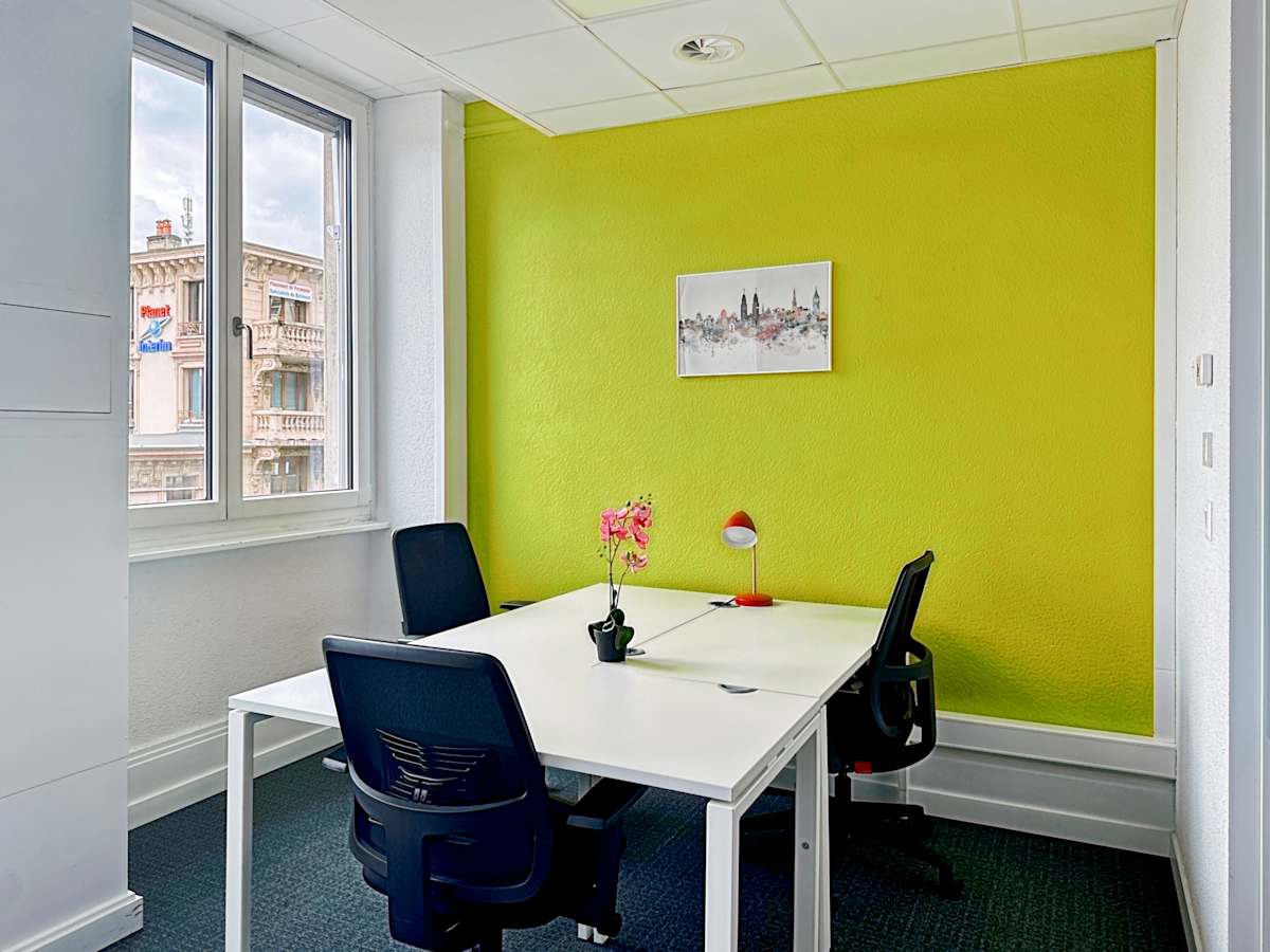 Regus - Lausanne, Place de la Gare 12 photo 5