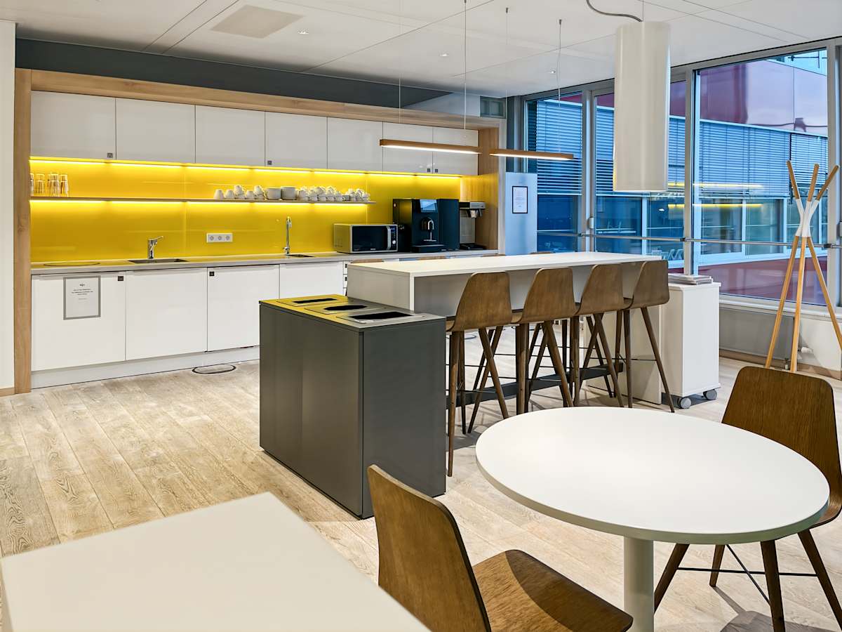 Regus - Hamburg, Hammerbrook photo 12