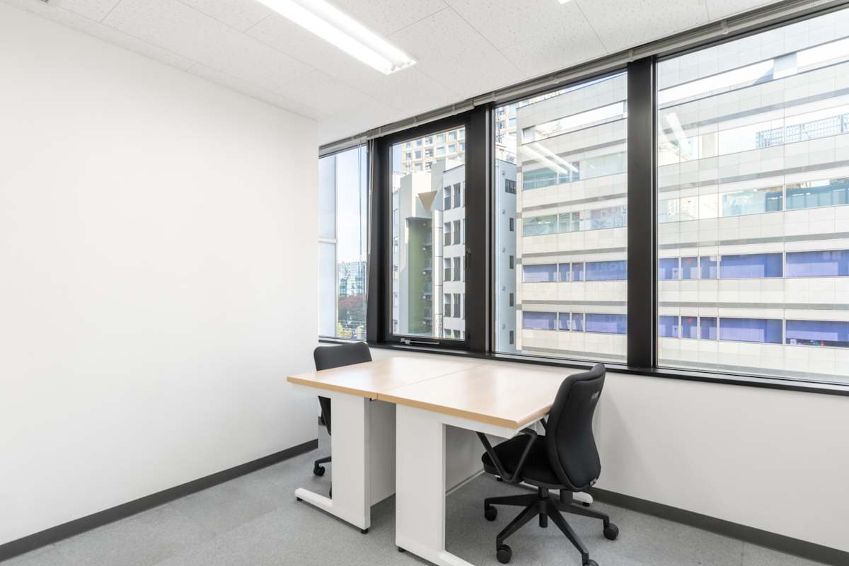 Regus - Shibuya Miyata Building photo 3