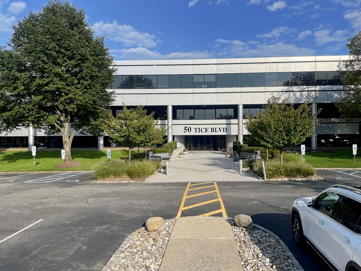 50 Tice Boulevard photo 1