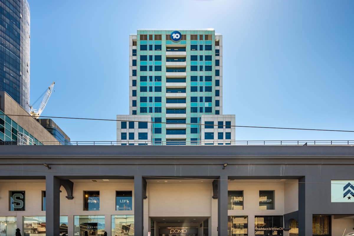 644 Chapel Street photo 1