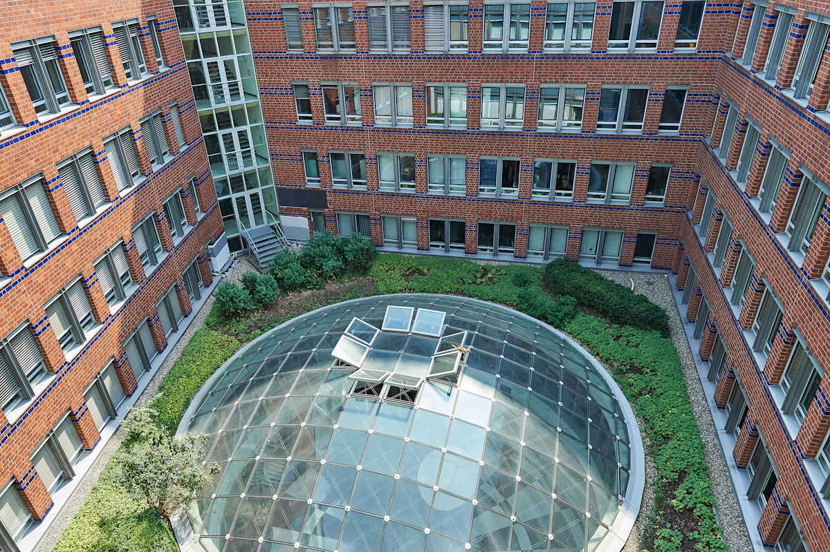 Design Offices Berlin Ostbahnhof photo 9