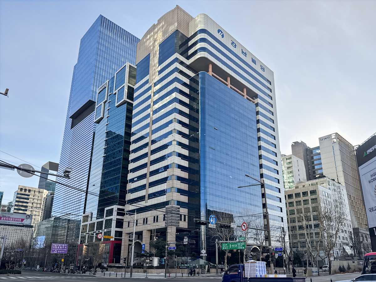 Gangnam Building photo 1