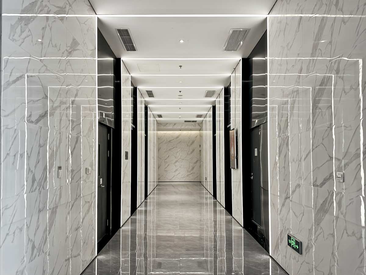 Regus - G60 photo 3