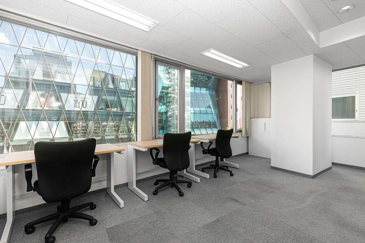 Regus - Tobu Building photo 6