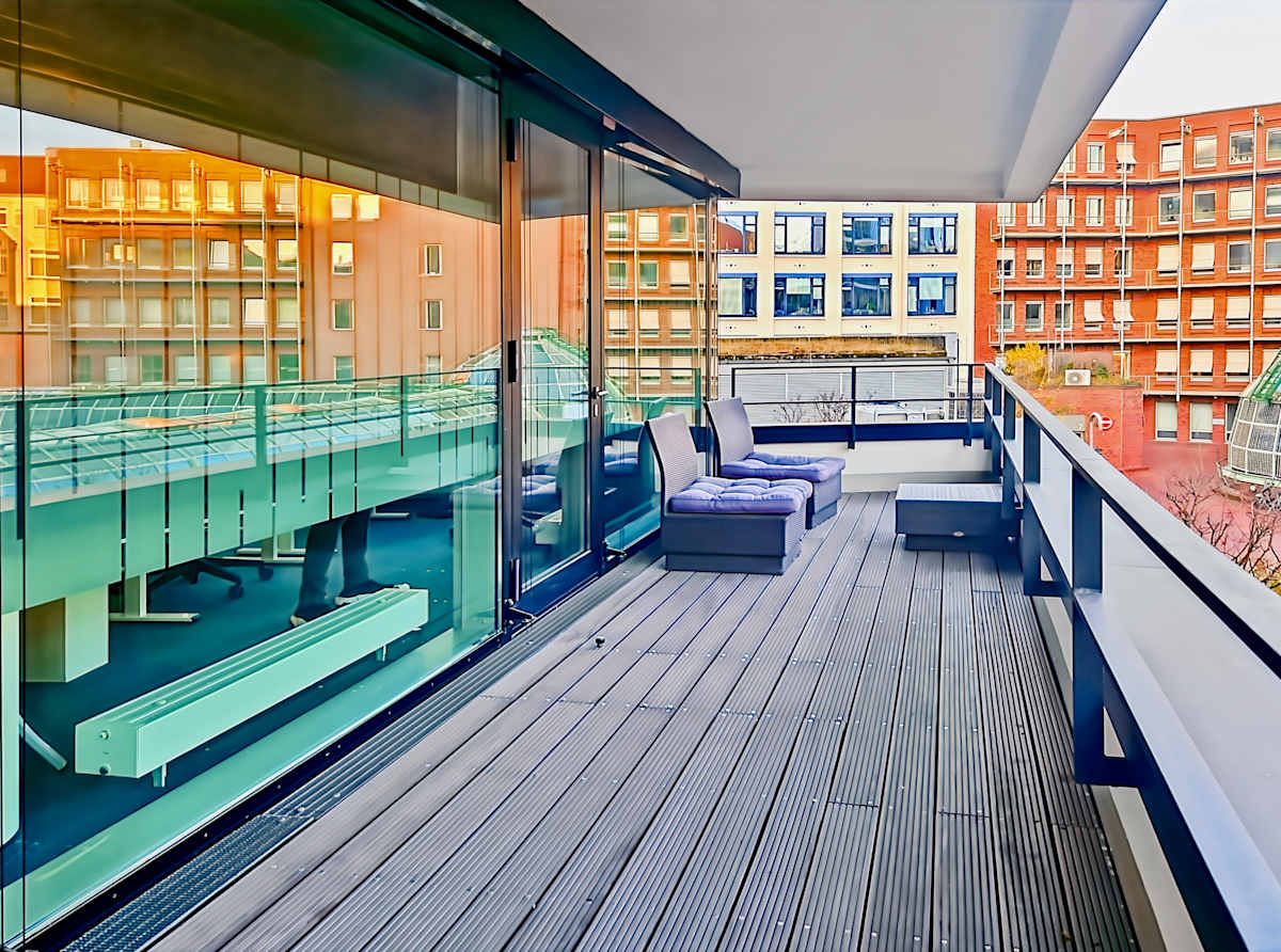 Regus - Hamburg, Hohe Bleichen photo 2