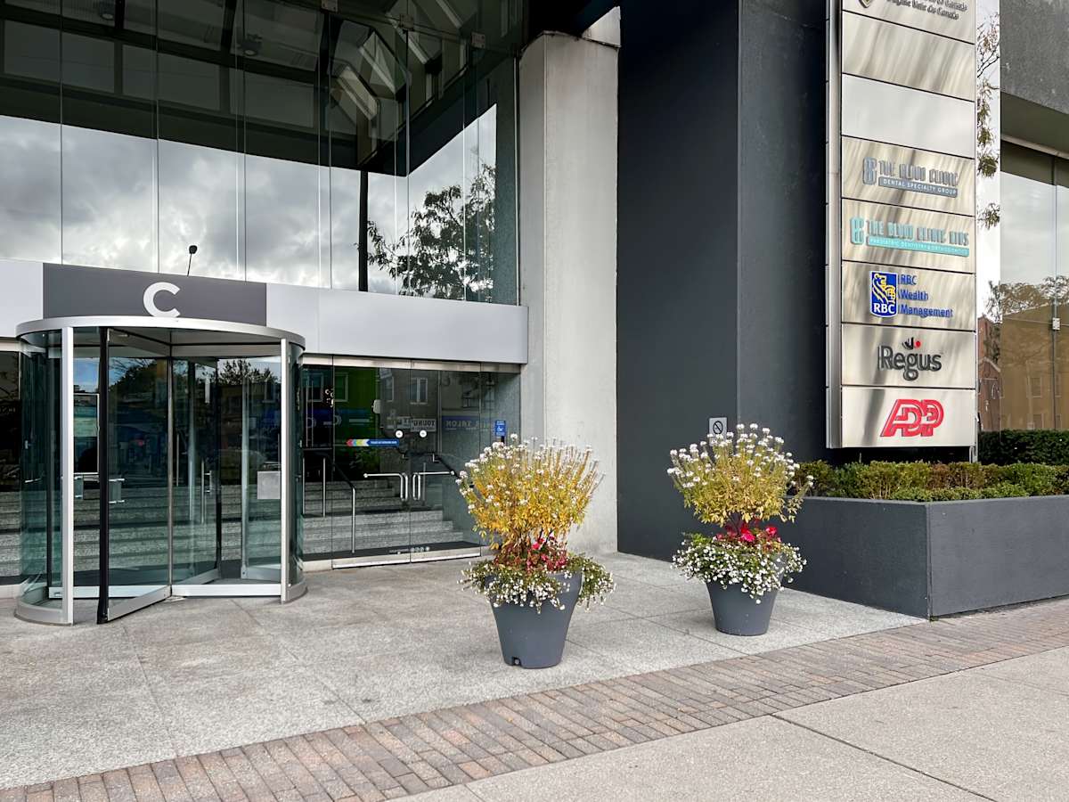 3250 Bloor Street West photo 11