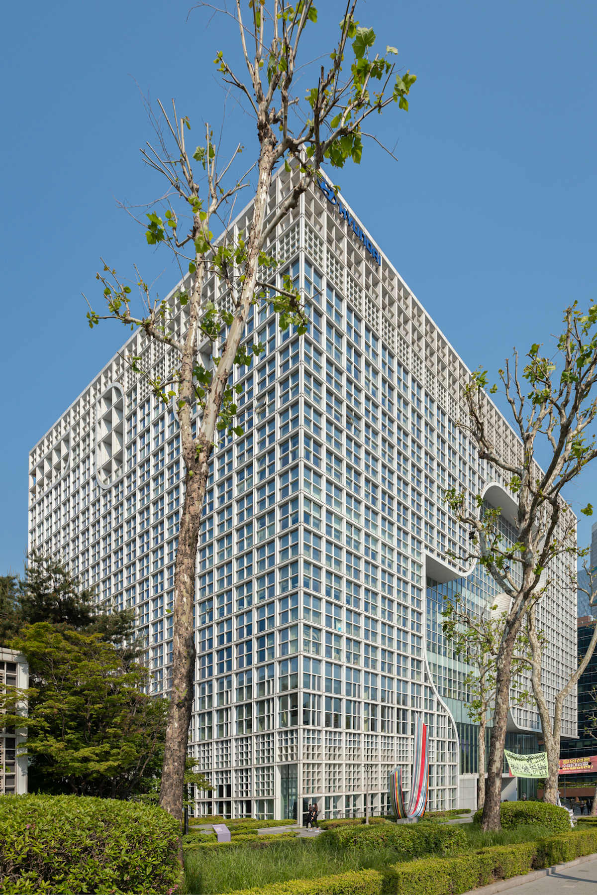 Autoway Tower photo 1