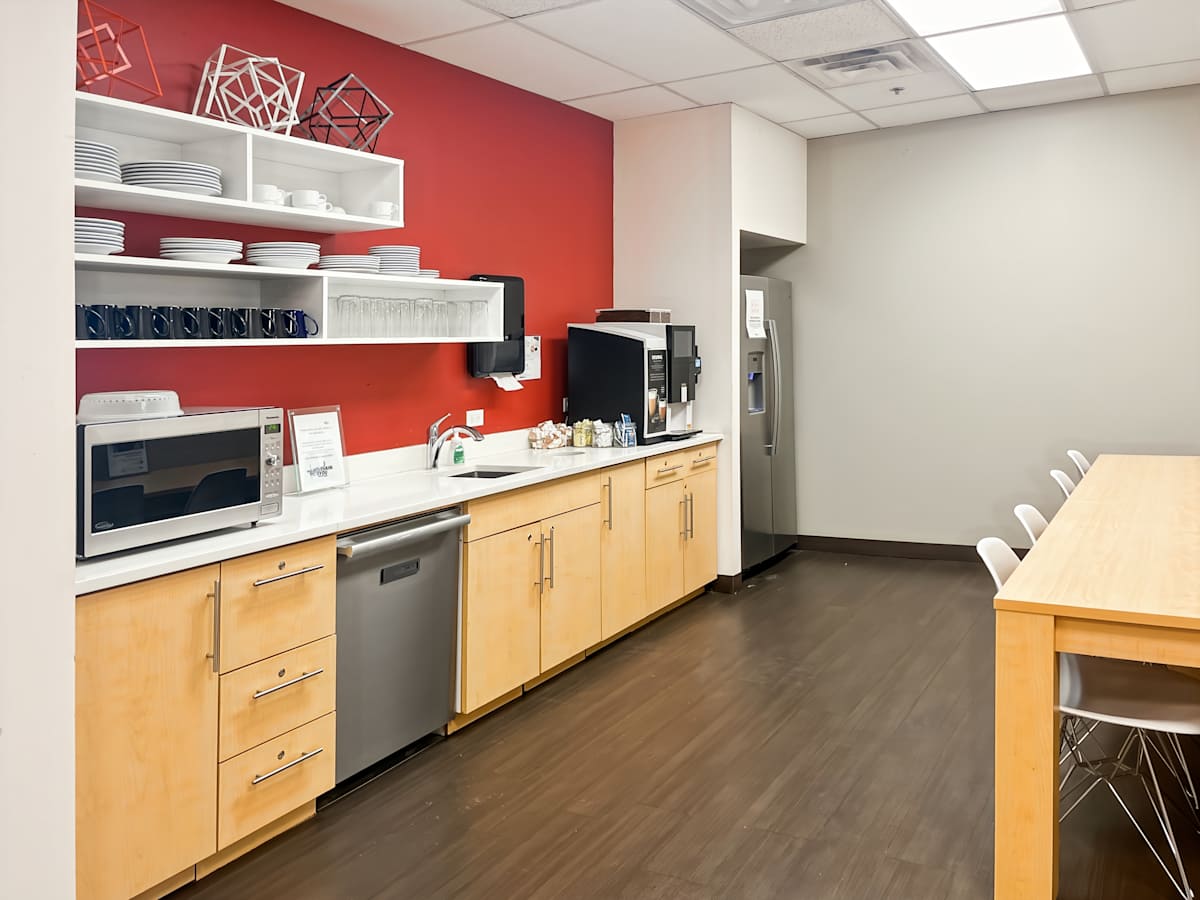 HQ - Ennisclare Corporate Centre photo 10