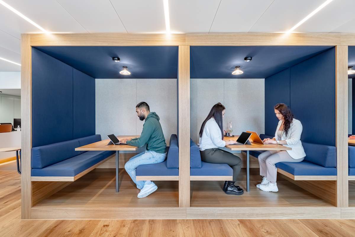 Regus - Zurich, Dufourstrasse photo 7