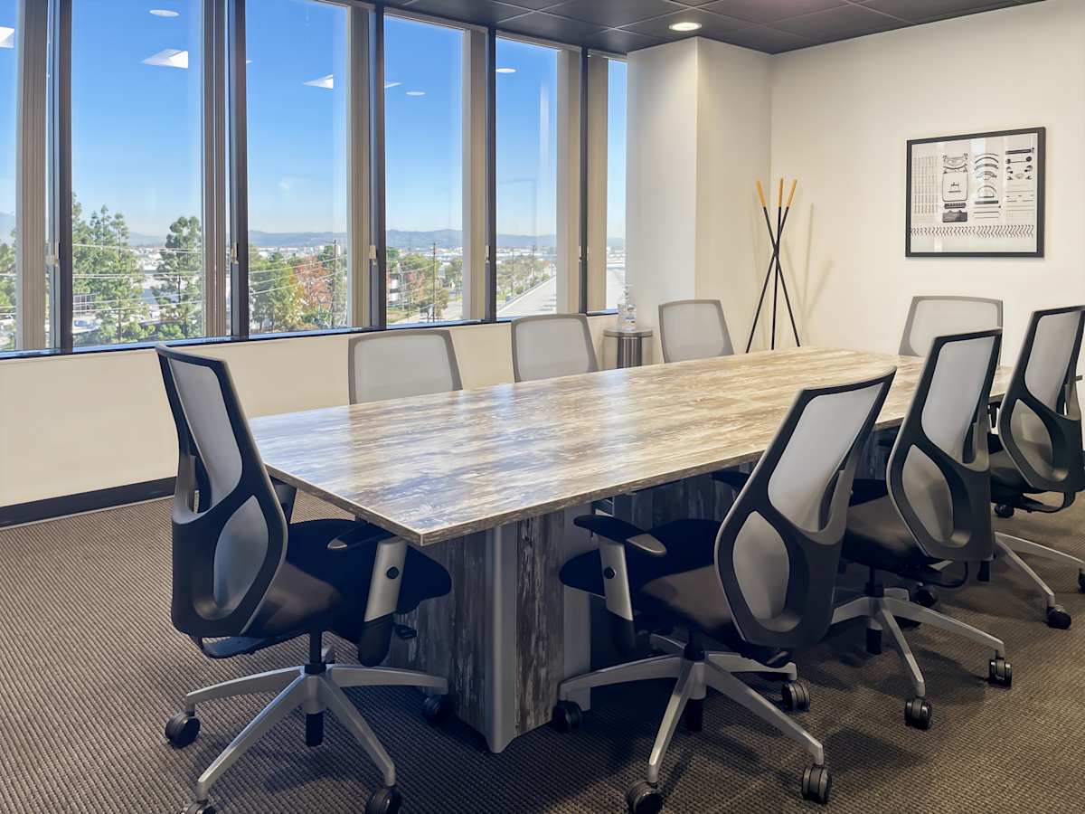 Commerce Corporate Center photo 12
