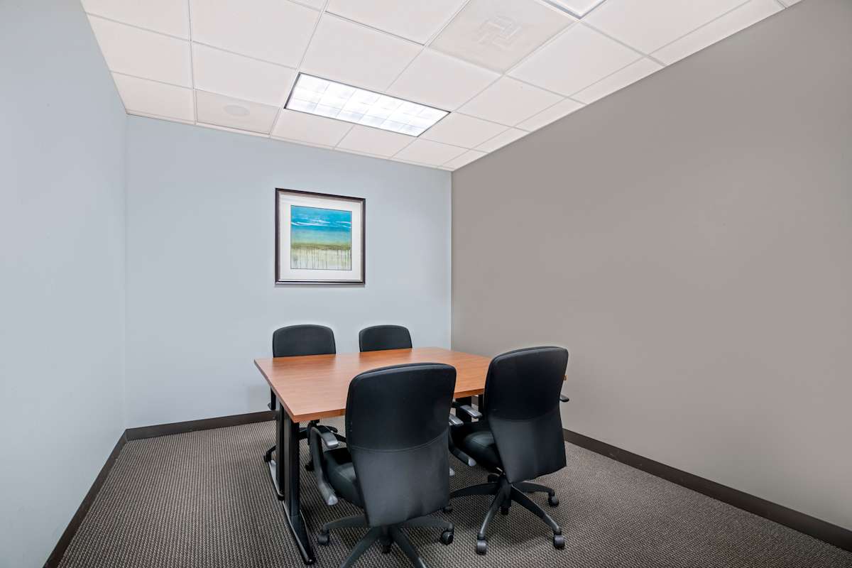 875 North Michigan Avenue photo 1