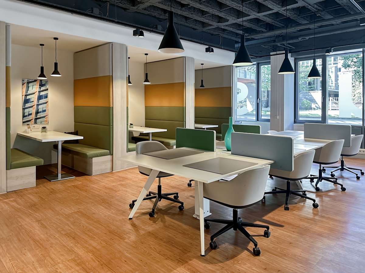 Regus - Stuttgart, Friedrichstrasse photo 6