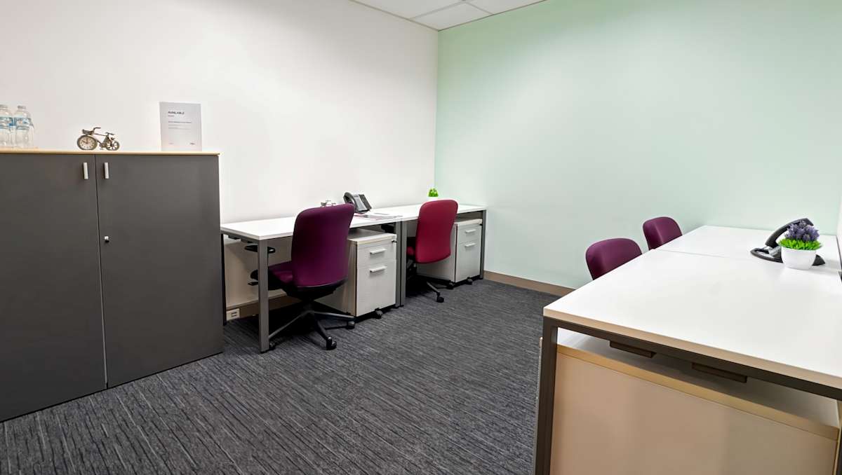 CRC Tower, All Seasons Place photo 12