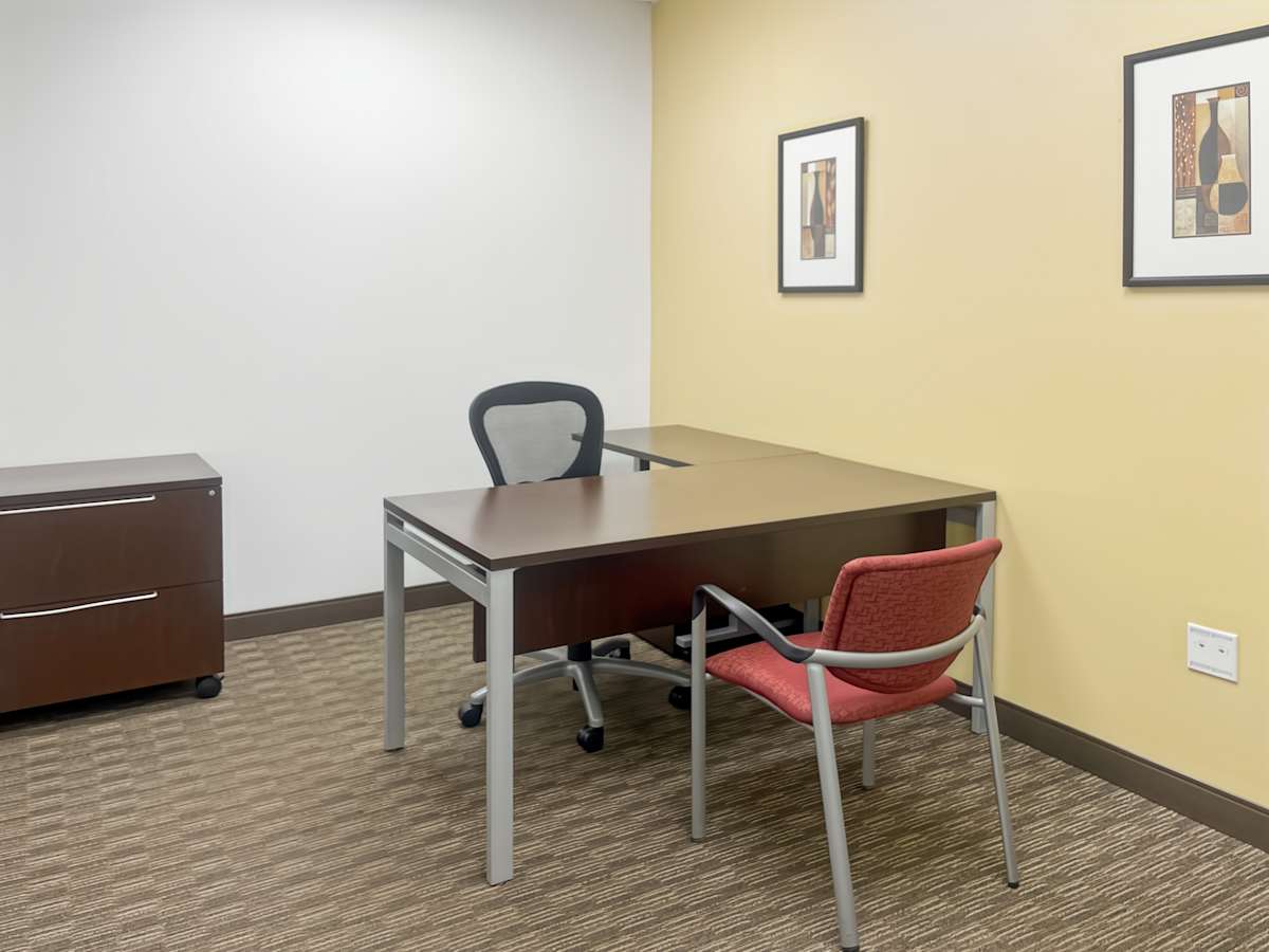 400 Rella Boulevard photo 4