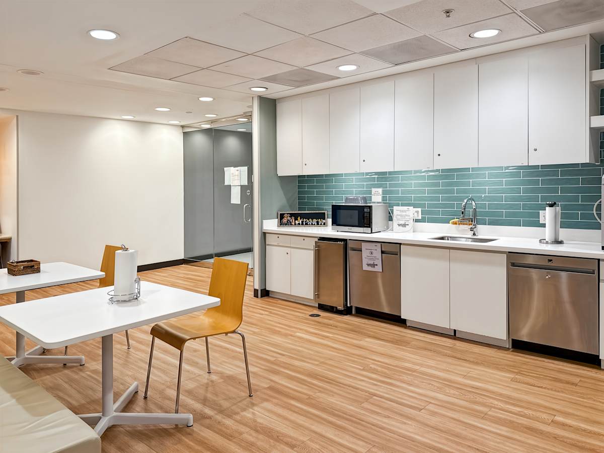 1560 Sawgrass Corporate Park photo 12