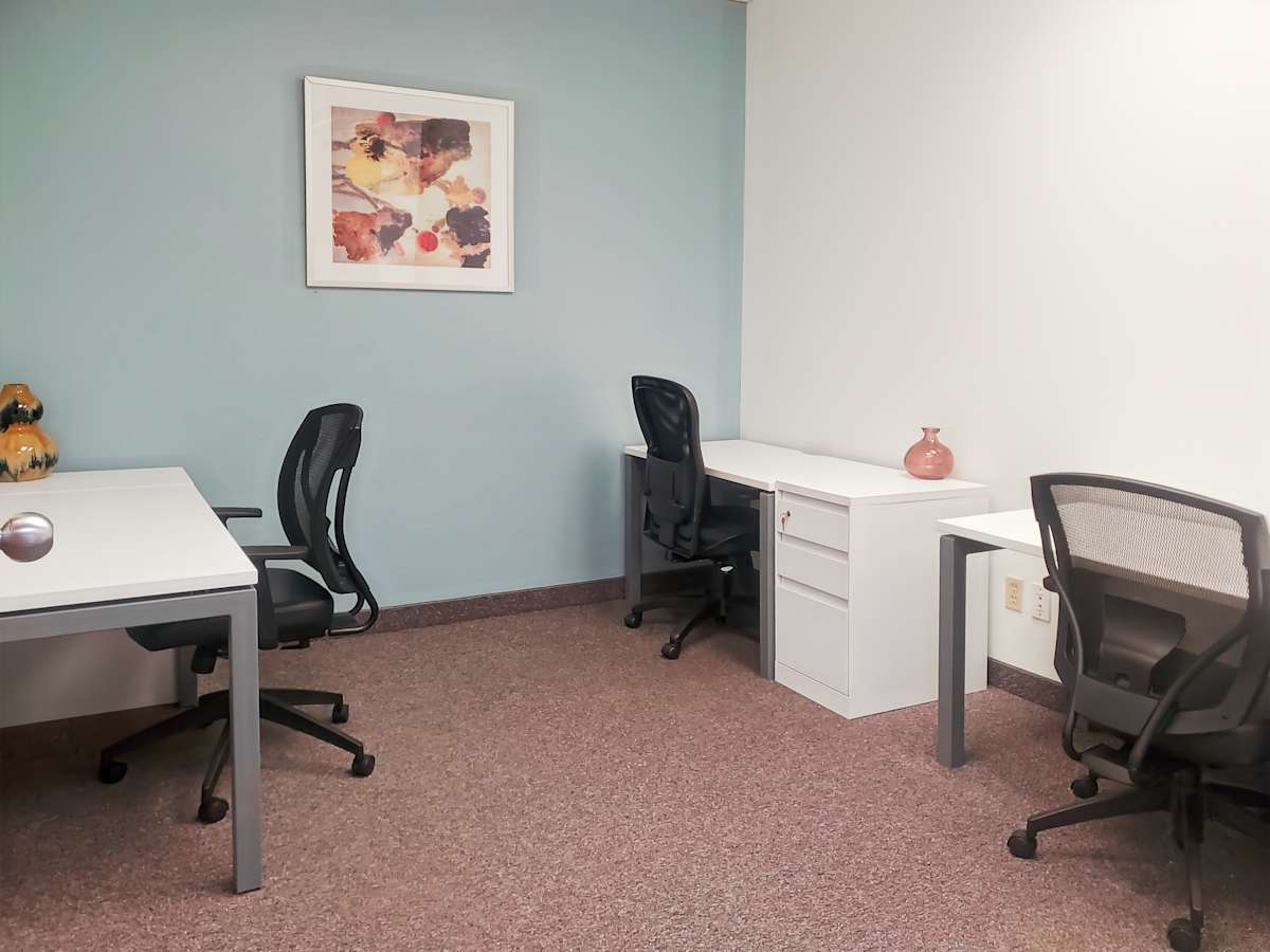 HQ - Ennisclare Corporate Centre photo 12