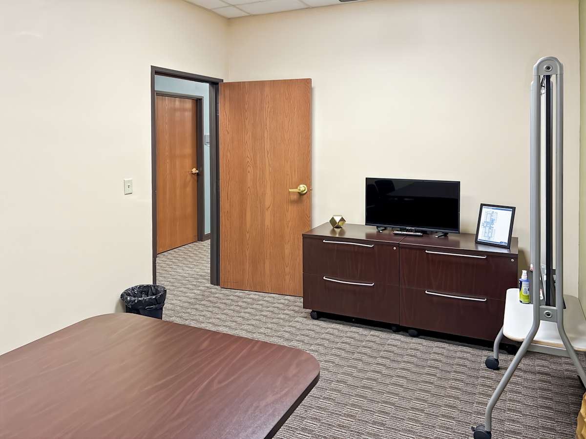 1452 Hughes Road photo 9